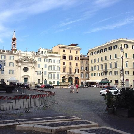 B&B In Piazza Rome Buitenkant foto